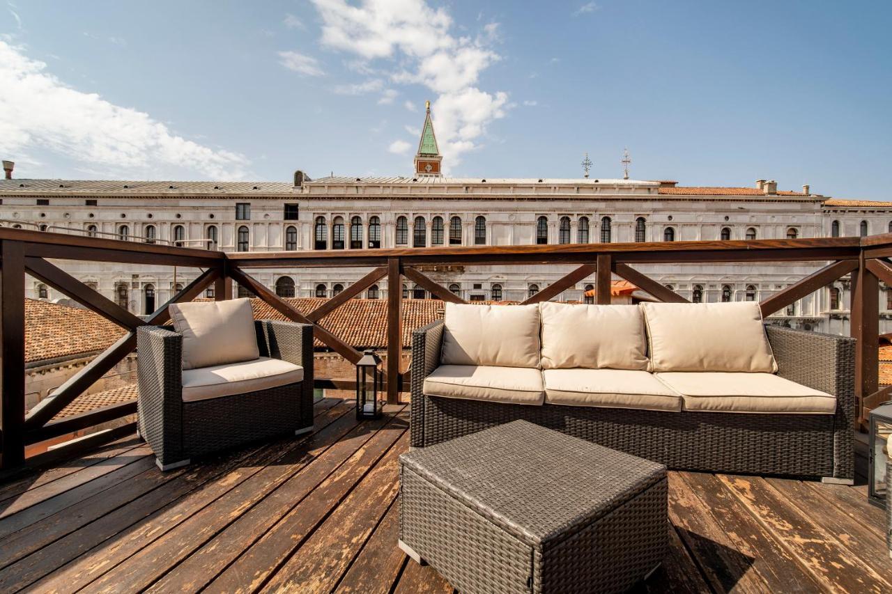 St. Mark Ca' Algi -Apartment With Beautiful Roof Terrace Wenecja Zewnętrze zdjęcie